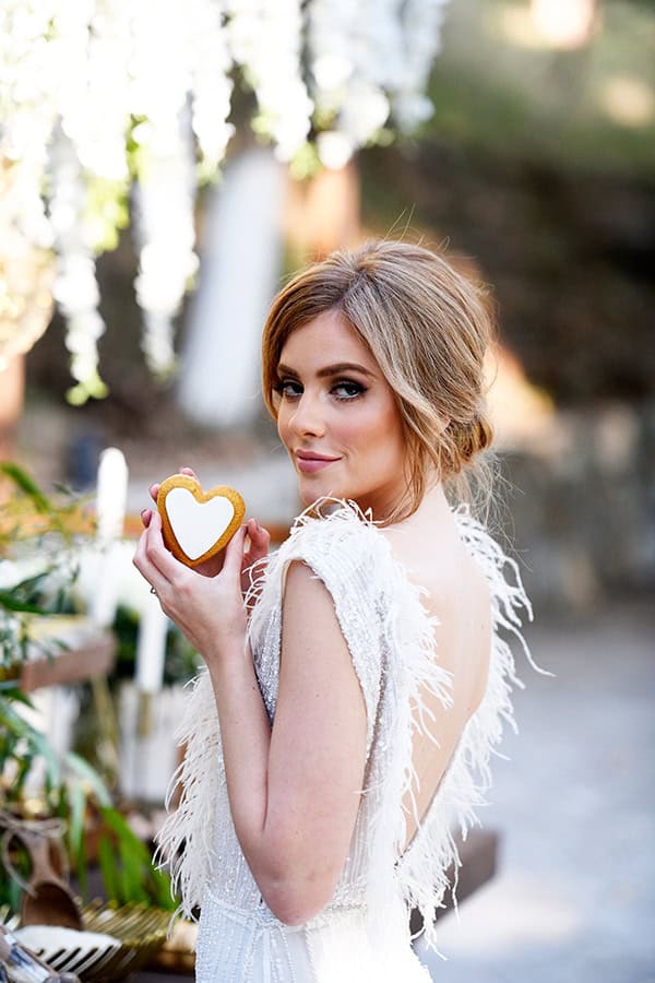 fairytale-styled-photoshoot-wedding-dresses-lush-florals_13x