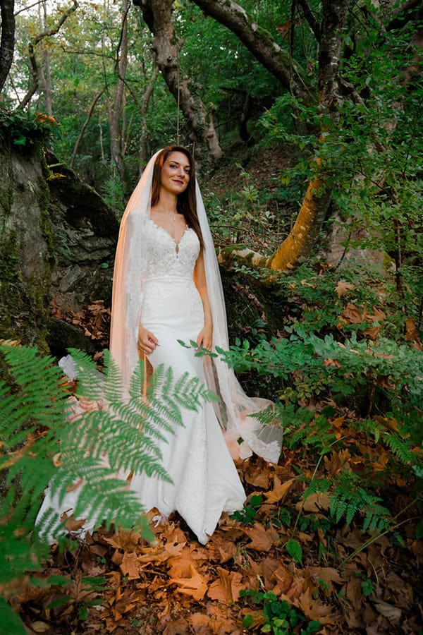 fall-wedding-larisa-baby-breaths-lisianthus_03