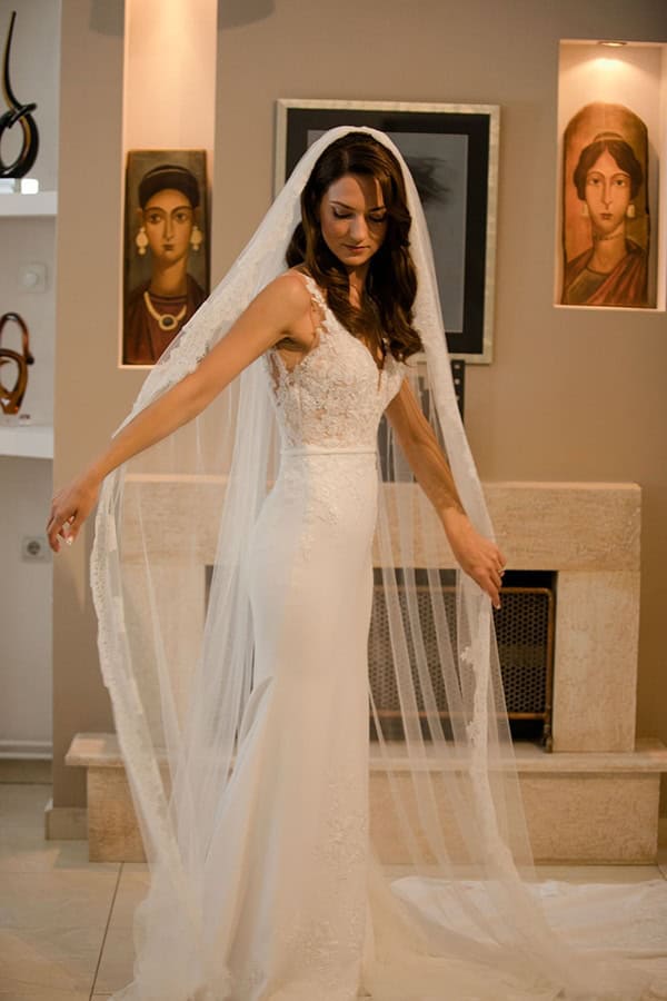 fall-wedding-larisa-baby-breaths-lisianthus_12