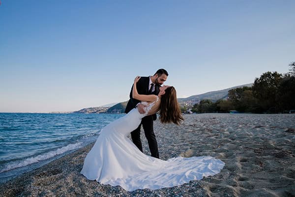 fall-wedding-larisa-baby-breaths-lisianthus_36