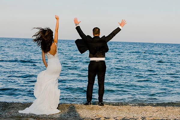 fall-wedding-larisa-baby-breaths-lisianthus_38