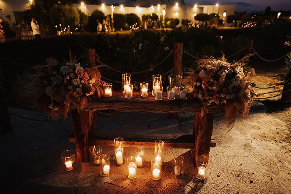 fall-wedding-nicosia-elegant-elements-pastel-tones_29