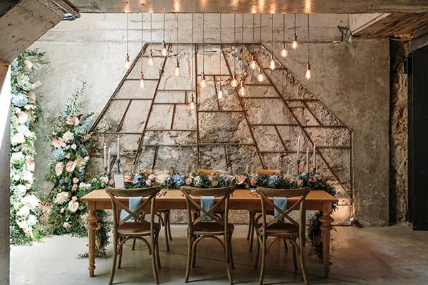 impressive-styled-shoot-romantic-rustic-touches-falirikon-art-and-events_08x