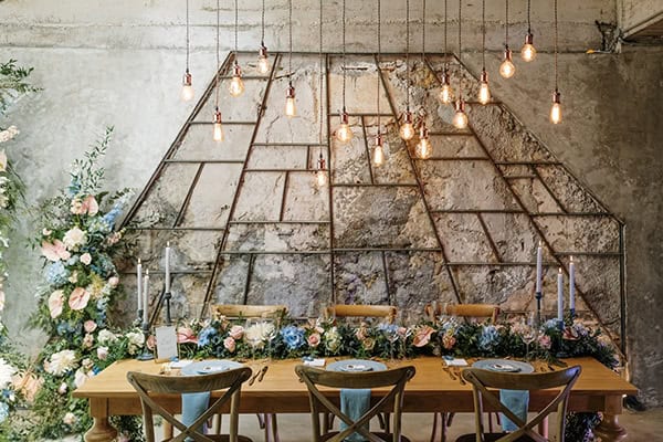 impressive-styled-shoot-romantic-rustic-touches-falirikon-art-and-events_15
