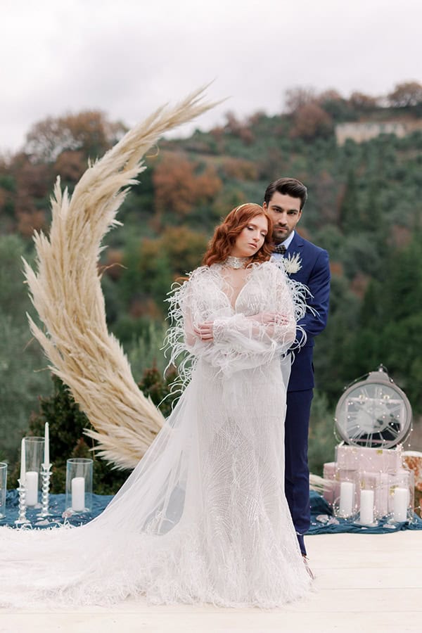 magical-styled-shoot-crete-royal-blue-dusty-pink-hues_09