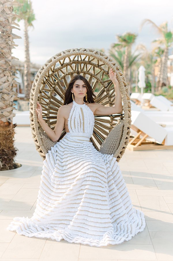 romantic-bohemian-styled-shoot-crete-pampas-grass-lilly_13