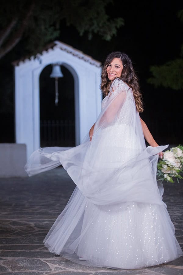 romantic-fall-wedding-athens-white-roses-anemones_28