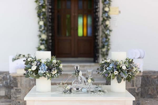 romantic-summer-wedding-corfu-white-roses-light-blue-touches_11x