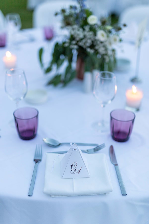 romantic-summer-wedding-corfu-white-roses-light-blue-touches_27