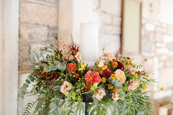 rustic-fall-wedding-pilio-bohemian-moon-vivid-touches_12