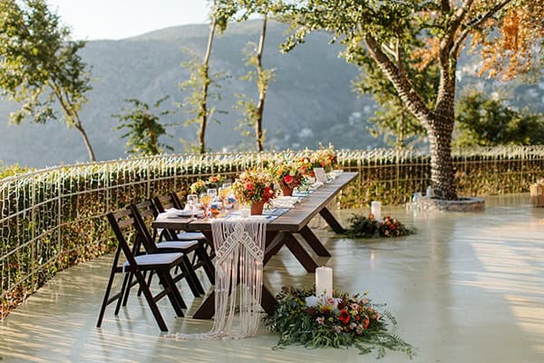 rustic-fall-wedding-pilio-bohemian-moon-vivid-touches_18