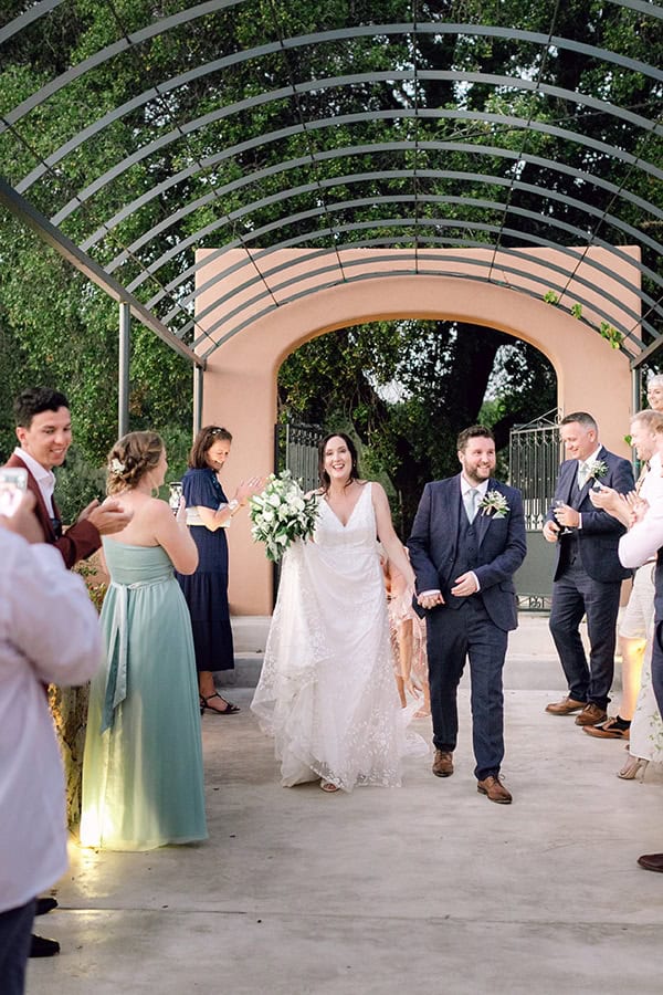 summer-wedding-kefalonia-white-roses-olives_24