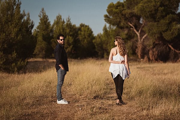 beautiful-prewedding-photoshoot-nature-full-of-romance-element_04