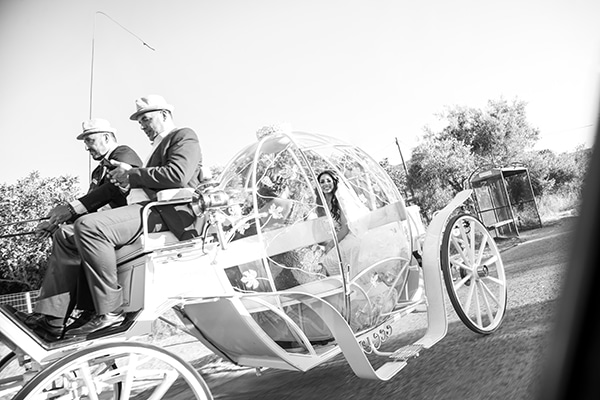 beautiful-romantic-wedding-peonies-colors-white-pink_10