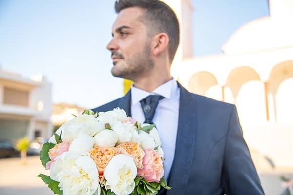 beautiful-romantic-wedding-peonies-colors-white-pink_12