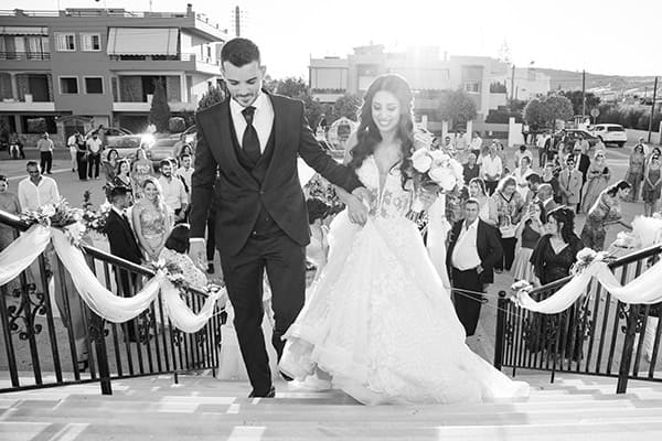 beautiful-romantic-wedding-peonies-colors-white-pink_16