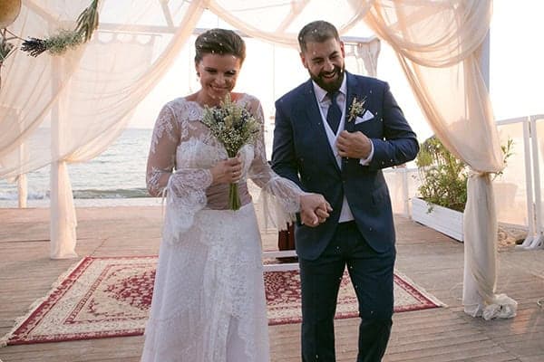 Υπέροχος καλοκαιρινός γάμος στην παραλία│Κριστέλα και Fernando