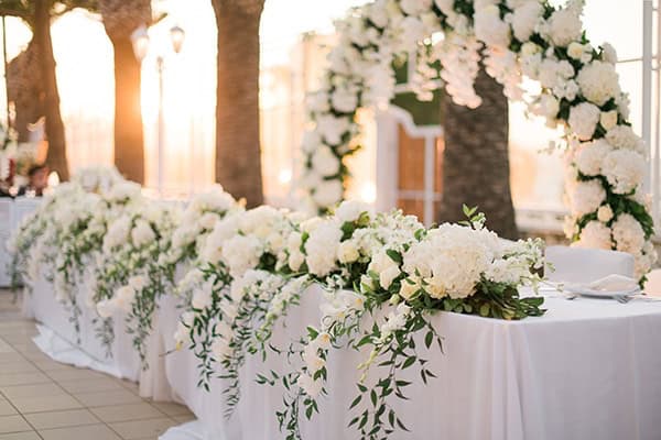 dreamy-wedding-kefalonia-lush-flowers-arrangements-romantic-elements_29