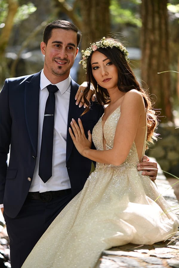 elegant-chic-summer-wedding-pavillion-hall-roses-hydrangeas-white-pink-hues-gold-details_25x