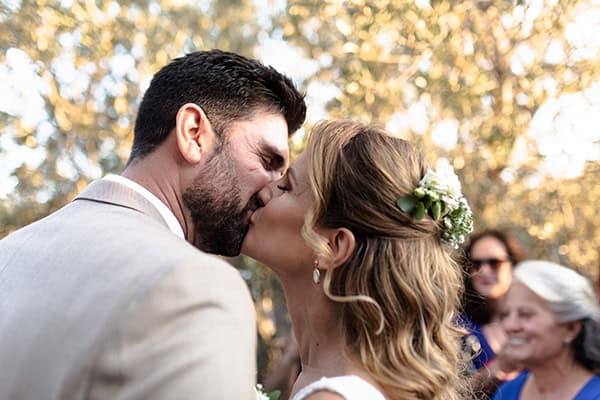island-summer-wedding-aegina-baby-breath_11