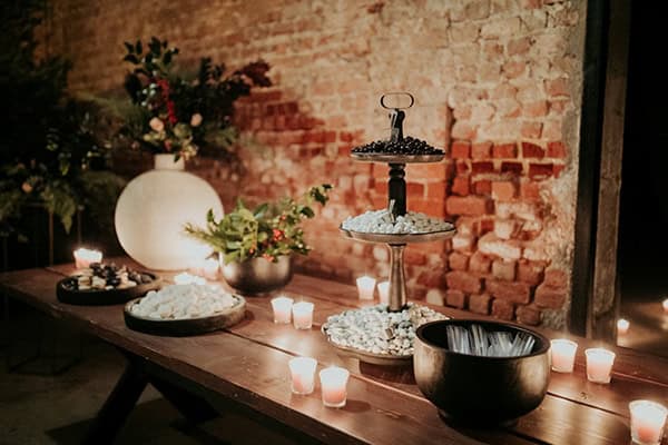 romantic-wedding-decoration-delicious-wedding-menu_03