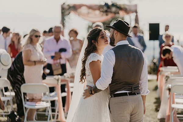 romantic-wedding-summer-thessaloniki-warm-hues-pink-blue-red_21