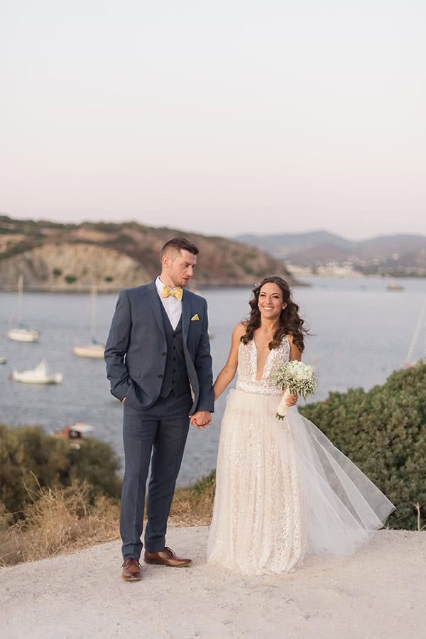 summer-wedding-athens-white-roses-baby-breath_02x