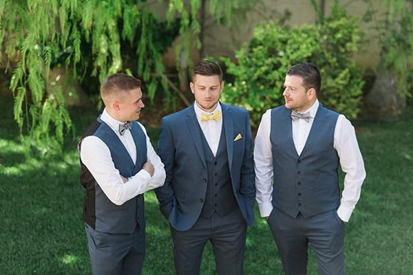 summer-wedding-athens-white-roses-baby-breath_19