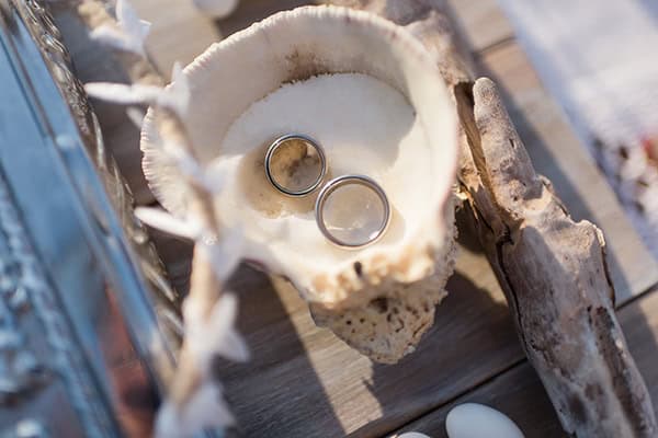 summer-wedding-athens-white-roses-baby-breath_24