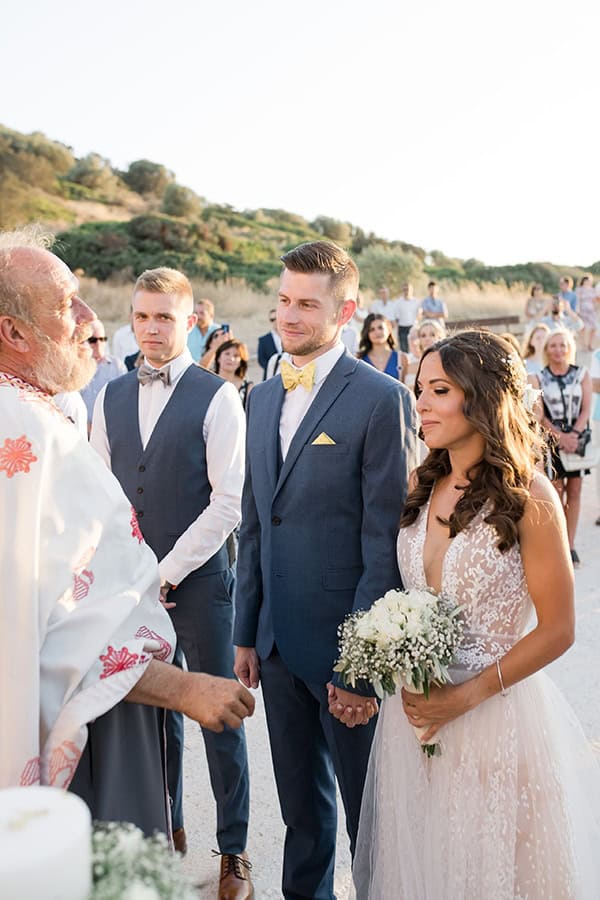 summer-wedding-athens-white-roses-baby-breath_33
