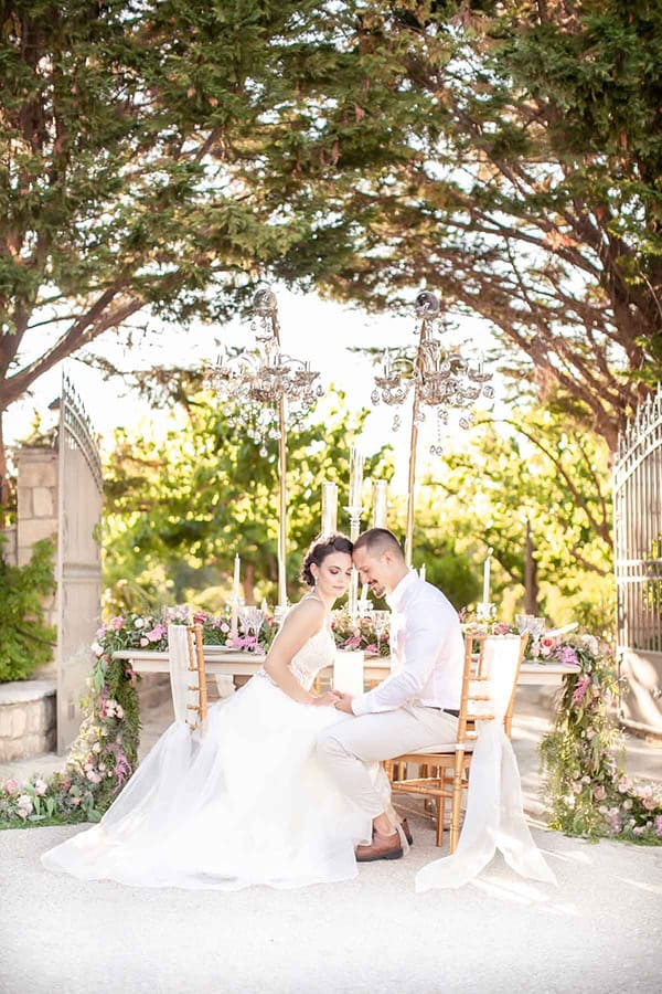 dreamy-styeld-shoot-kefalonia-island-romantic-elegant-details_01