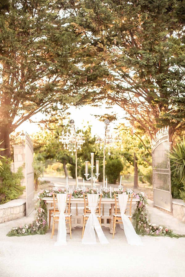 dreamy-styeld-shoot-kefalonia-island-romantic-elegant-details_09x