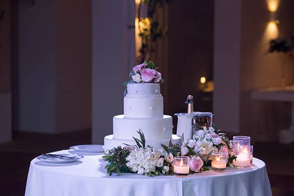 enchanting-summer-wedding-anavyssos-romantic-roses-peonies_20