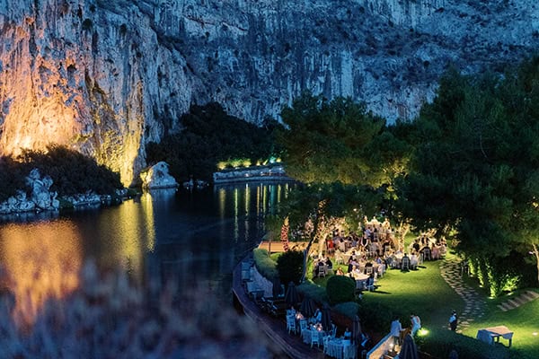 glamorous-boho-wedding-lake-vouliagmeni-romantic-details_33