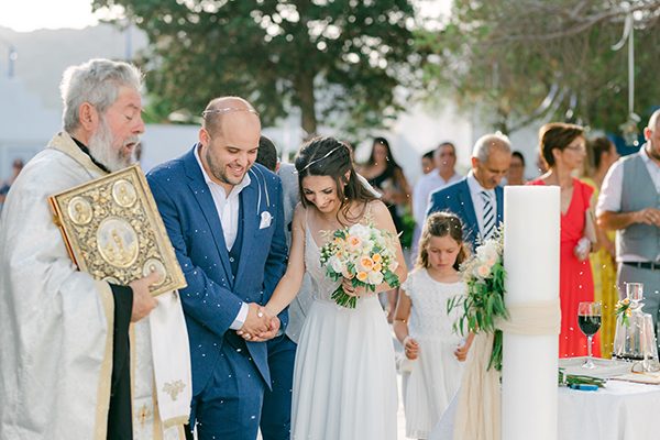 romantic-summer-wedding-kea-peonies-david-austin-roses_31