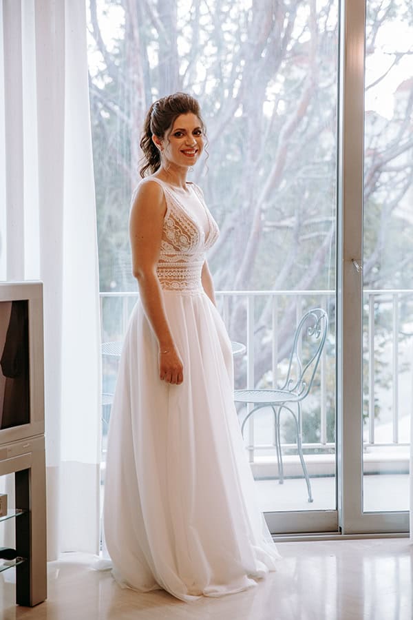 summer-wedding-athens-red-roses-white-chrysathemum_01