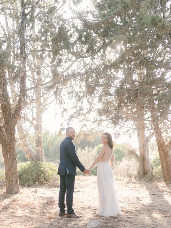 summer-wedding-monembasia-amaranth-boho-details_40