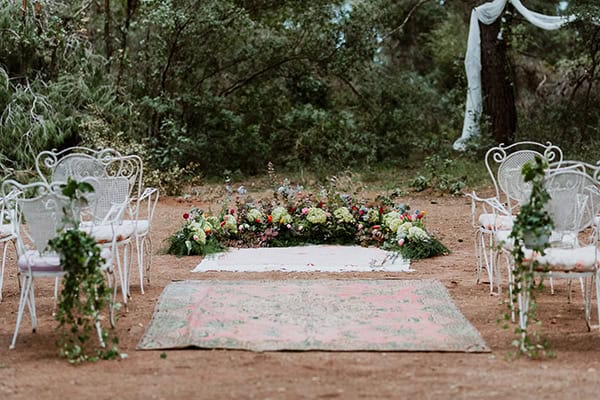 dreamy-style-shoot-forest-impressive-vintage-details_09x