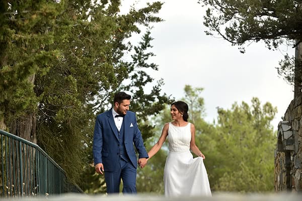 Elegant καλοκαιρινός γάμος στη Λευκωσία με πλούσιες ανθοσυνθέσεις │ Δήμητρα & Παναγιώτης