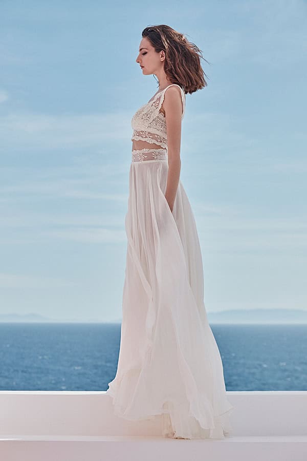 ethereal-bridal-dresses-vasia-tzotzopoulou-ultra-romantic-bridal-look-collection_23
