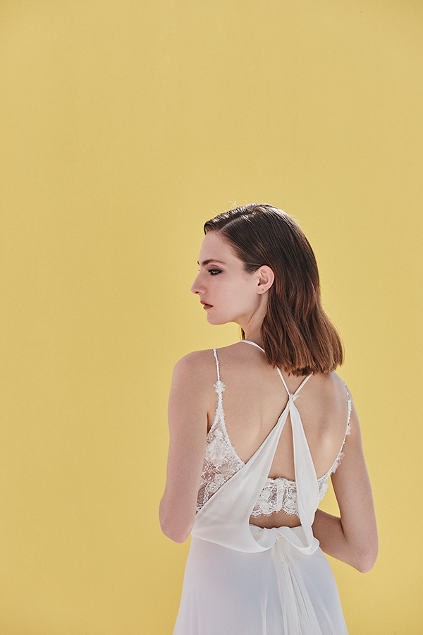 ethereal-bridal-dresses-vasia-tzotzopoulou-ultra-romantic-bridal-look-collection_27