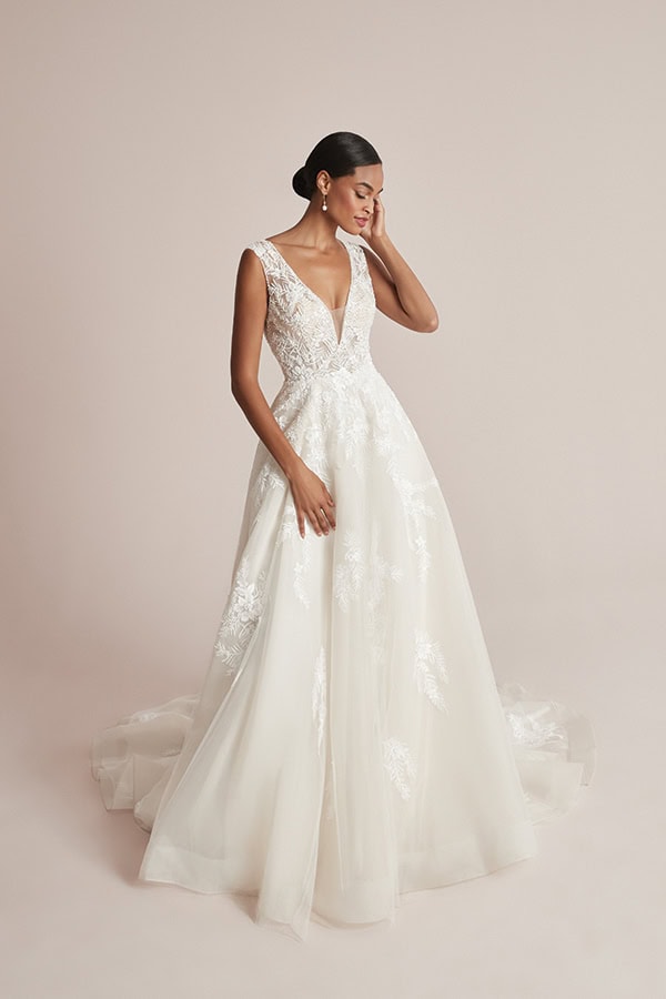 gorgeous-wedding-dresses-justin-alexander-ultra-chic-look_16x