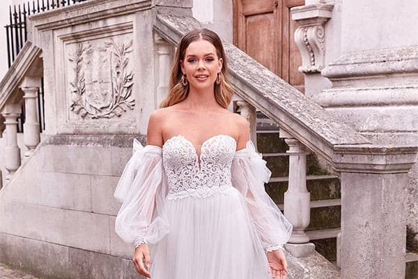 Εντυπωσιακές αέρινες νυφικές δημιουργίες από Justin Alexander ιδανικές για την μοντέρνα νύφη │ Adore by Justin Alexander Fall/Winter 2021 Collection Εντυπωσιακές αέρινες νυφικές δημιουργίες από Justin Alexander ιδανικές για την μοντέρνα νύφη │ Adore by Justin Alexander Fall/Winter 2021 Collection