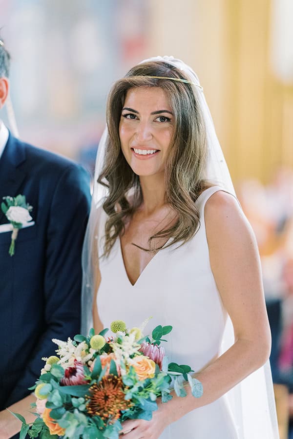 impressive-summer-wedding-vouliagmeni-lush-greenery-romantic-elements_26