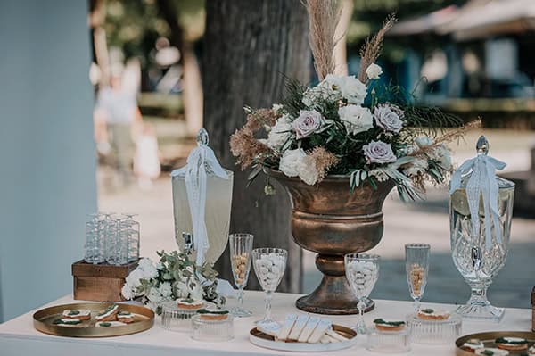 romantic-summer-wedding-venue-elena-olive-bohemian-touches_14