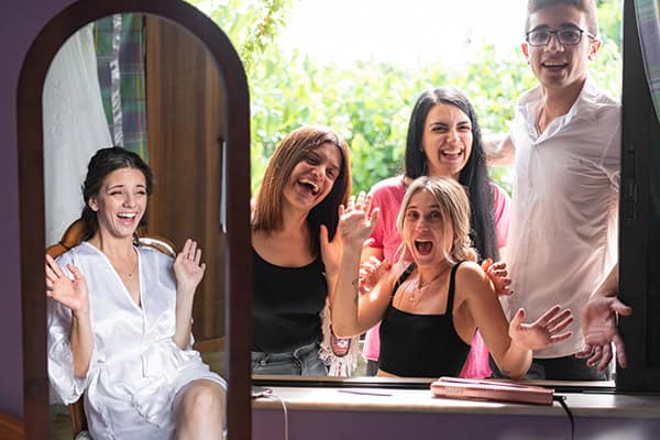 beautiful-summer-wedding-oropo-attica-romantic-roses-peonies_06