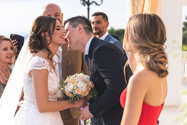 beautiful-summer-wedding-oropo-attica-romantic-roses-peonies_18
