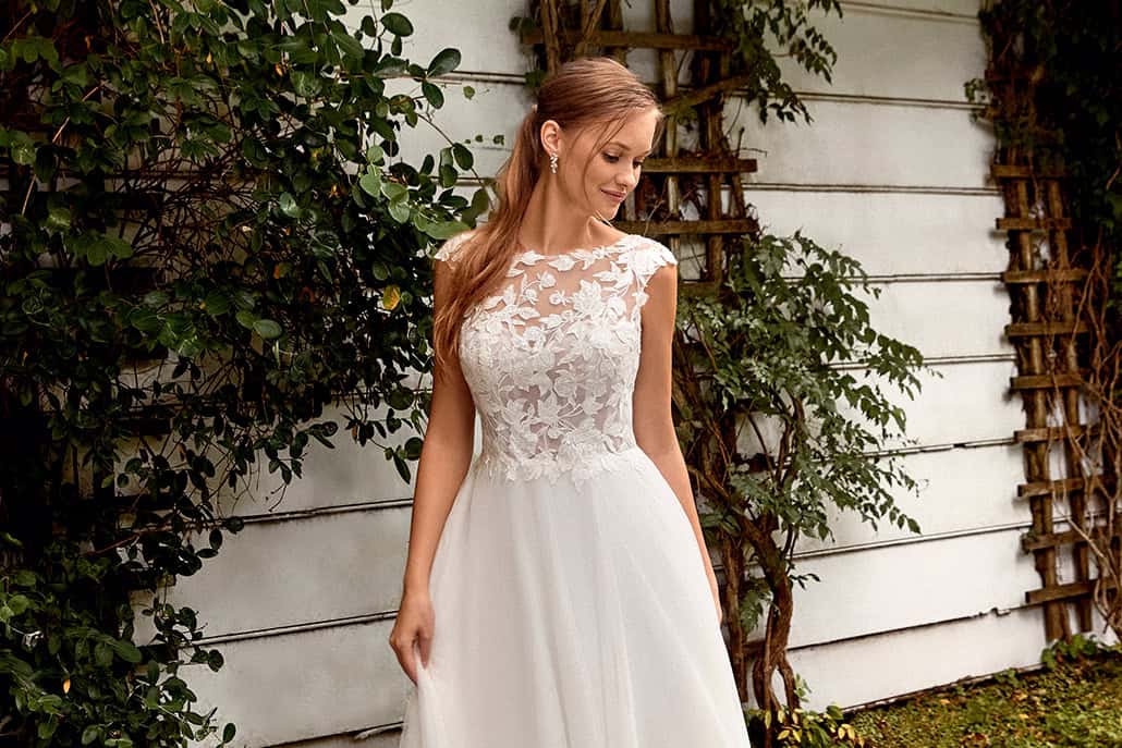 Παραμυθένια νυφικά φορέματα από Justin Alexander για μια εκθαμβωτική νυφική εμφάνιση