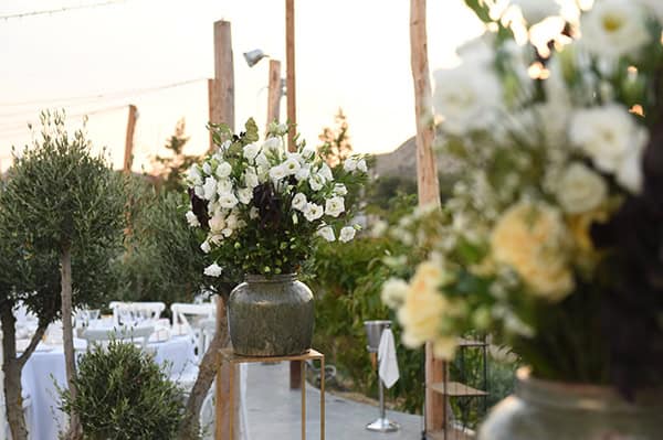 fall-wedding-nicosia-luch-arrangments-boho-chic-details_19