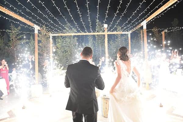 fall-wedding-nicosia-luch-arrangments-boho-chic-details_32